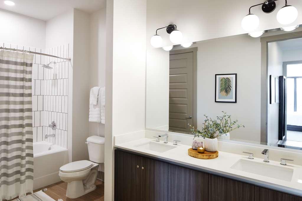 Hôtel Sentral West Midtown At Star Metals à Atlanta Extérieur photo